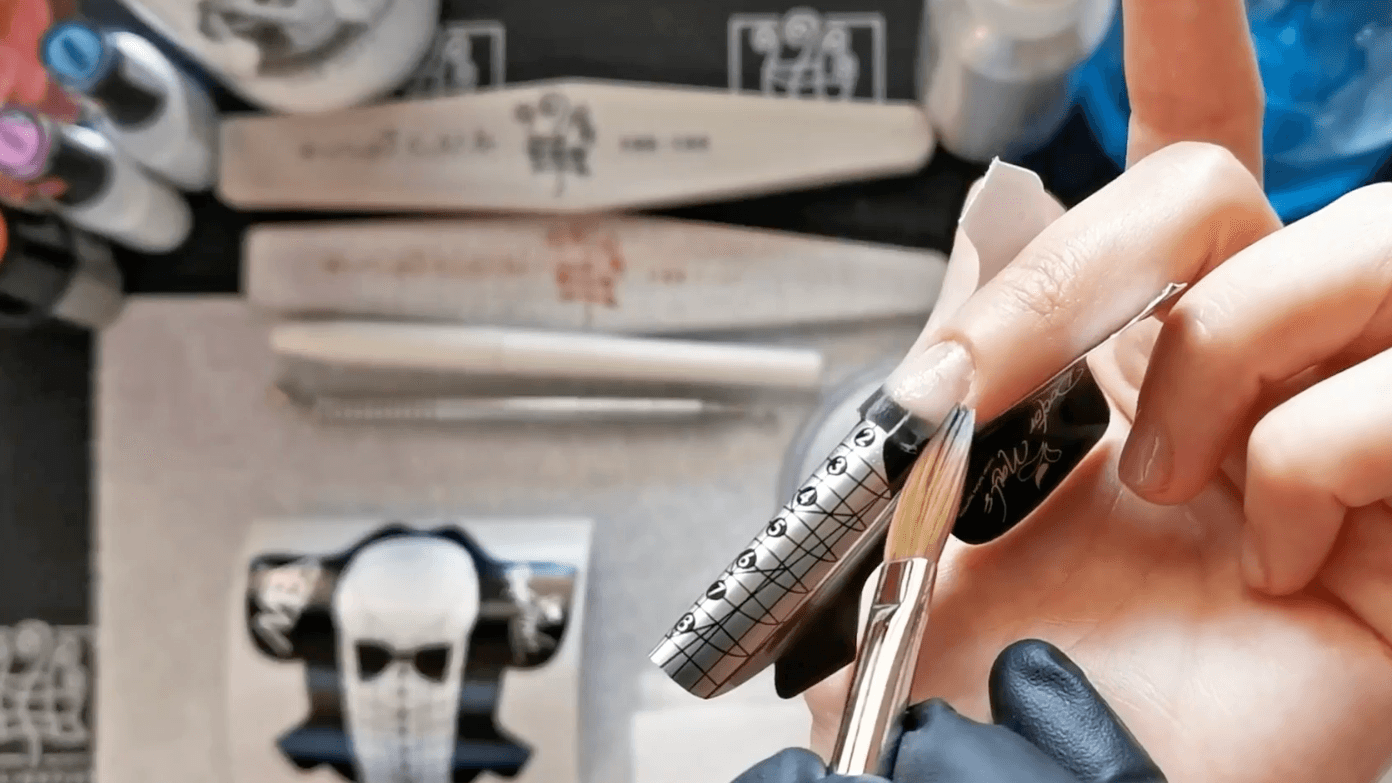 7. Acrylic Nail Course - Level 1