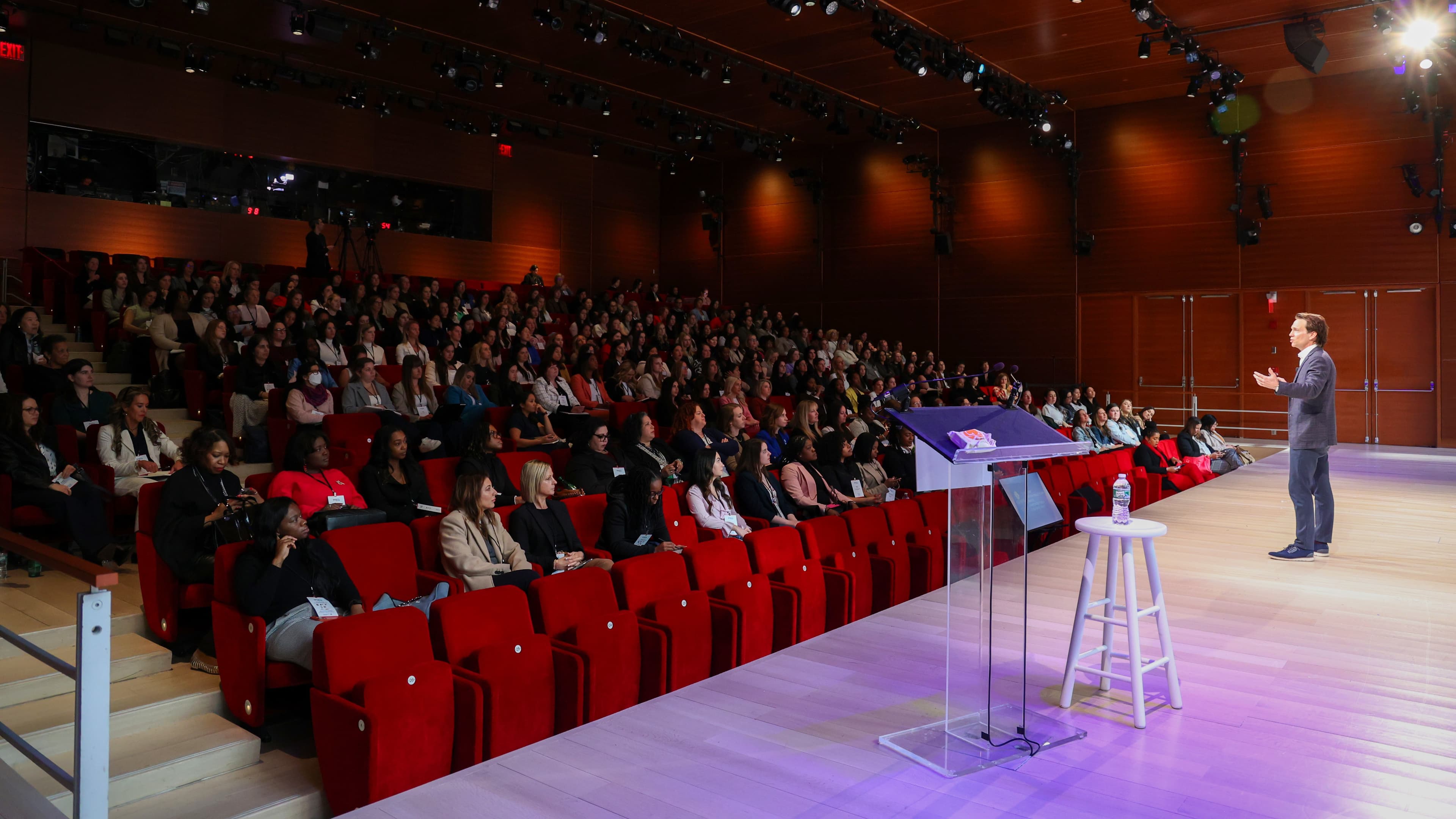 Executive Presence: Influence and Lead with Confidence