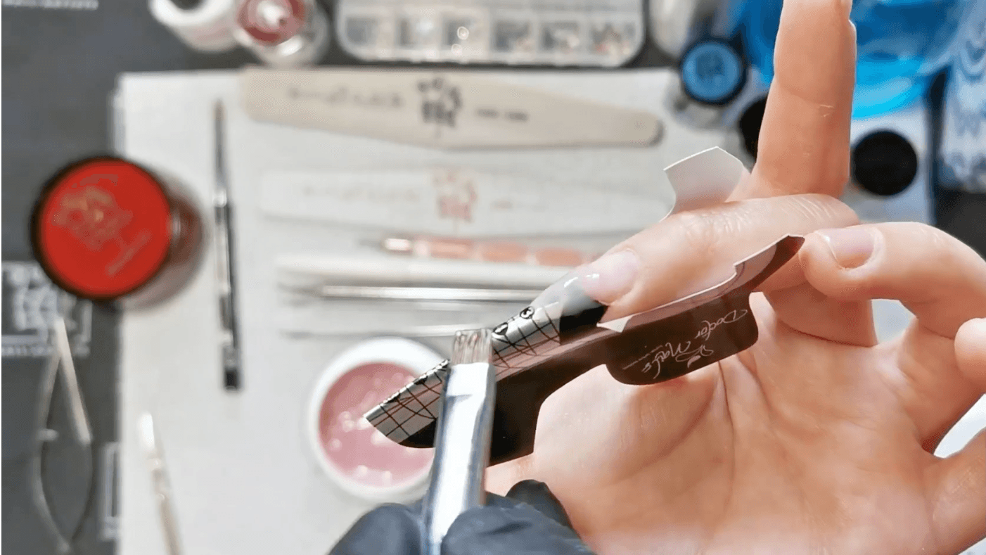 2. Gel Nail Course - Level 2