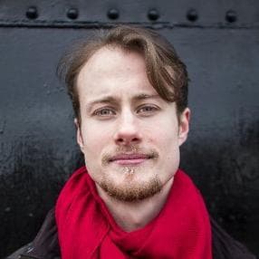 Tomlin Leckie picture