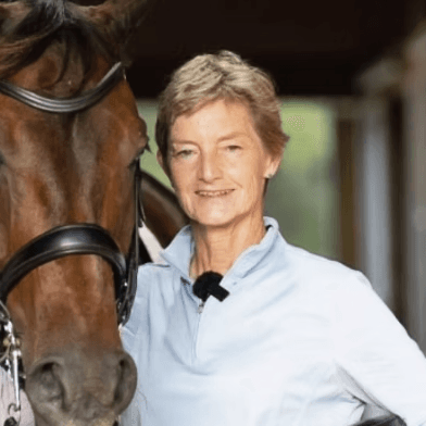 Suzan Oakley picture